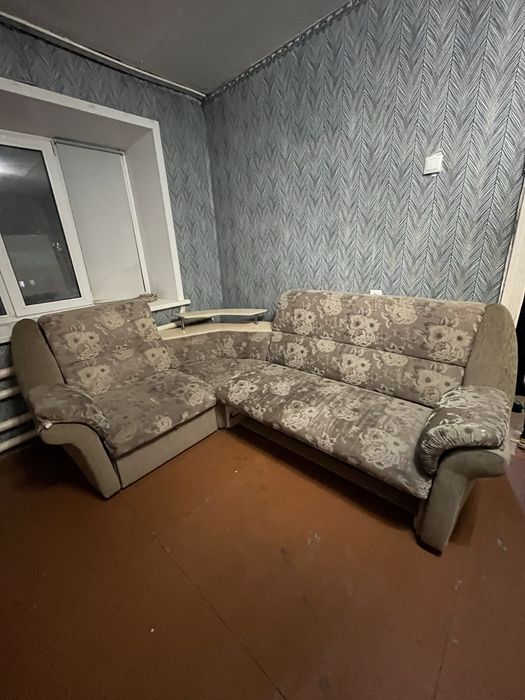 Отдам даром разную мебель