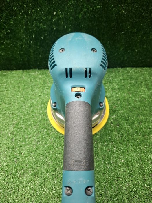 Ексцентършлайф на Makita BO6030 с регулаж на оборотите