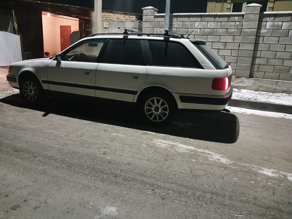 Продам Audi 100 c4