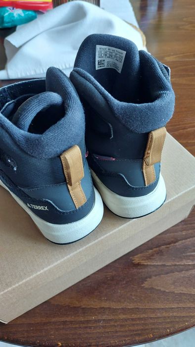 Зимни детски обувки Adidas Terrex Trailmaker High