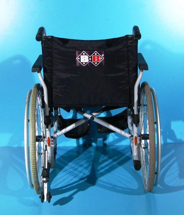 Scaun cu rotile invalizi B+B - latime sezut 48 cm