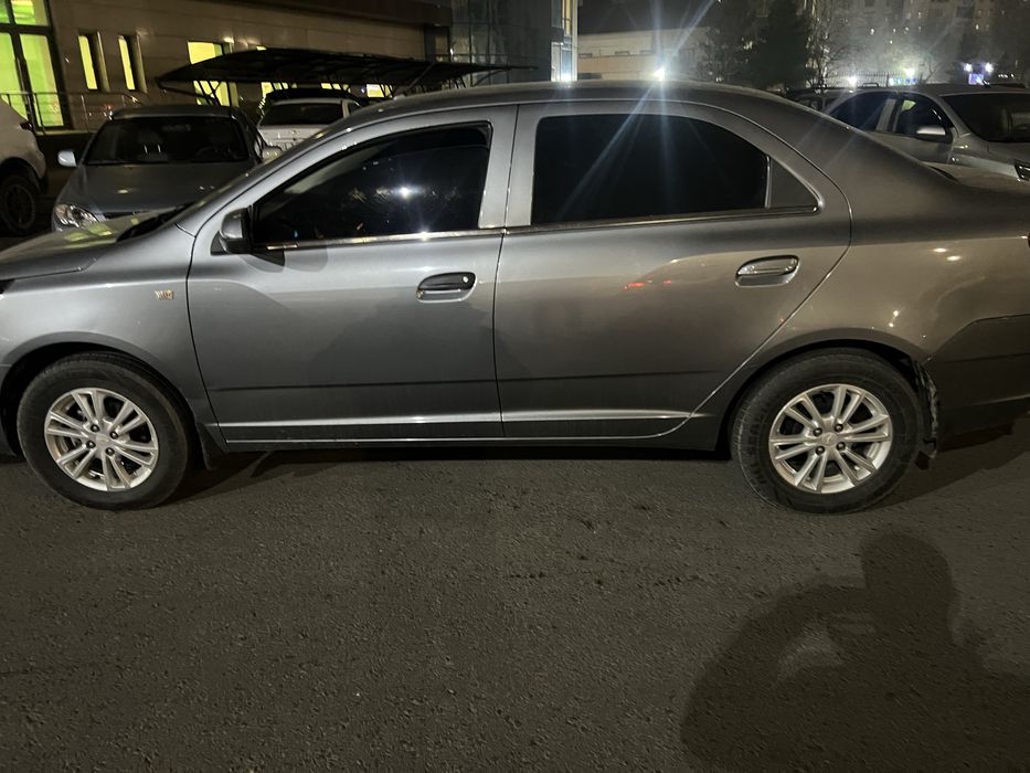 Cobalt 2022, gum rang, 2022, style, 4pozitsiya, 90000probeg, ideal