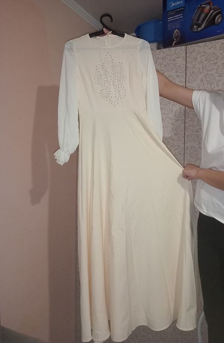 Продам платье 4500тенге