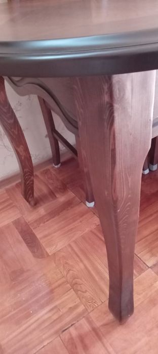 Продам раздвижной обеденный стол