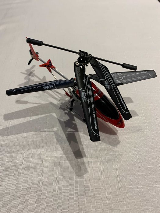 Elicopter cu telecomanda si giroscop jucarie macheta