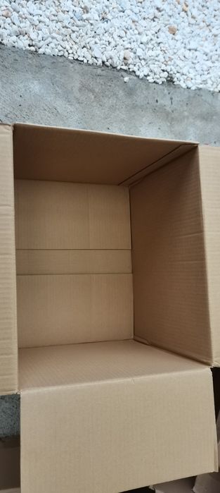 Cutii carton refolosite