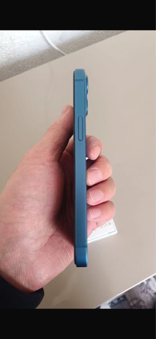 iPhone 13 128             Продам срочно