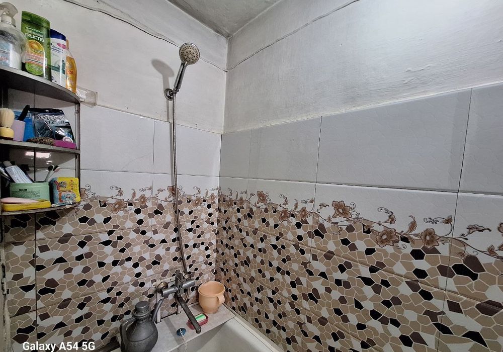 3 xonali uy sotiladi