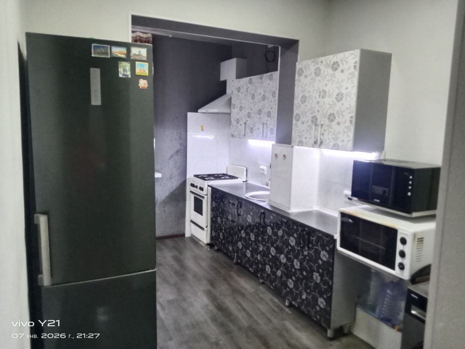 2 хонали квартира сотилади 34- мактаб олдила