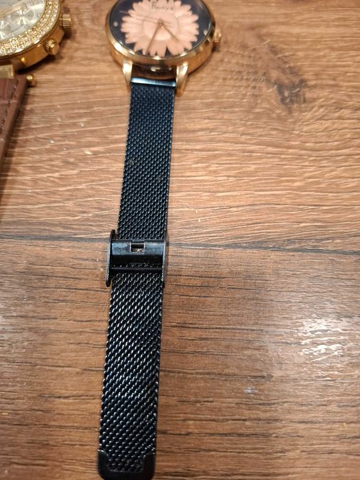 Лот дамски часовници