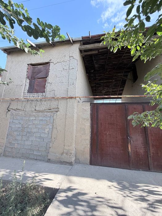Продается дом в Дустлике