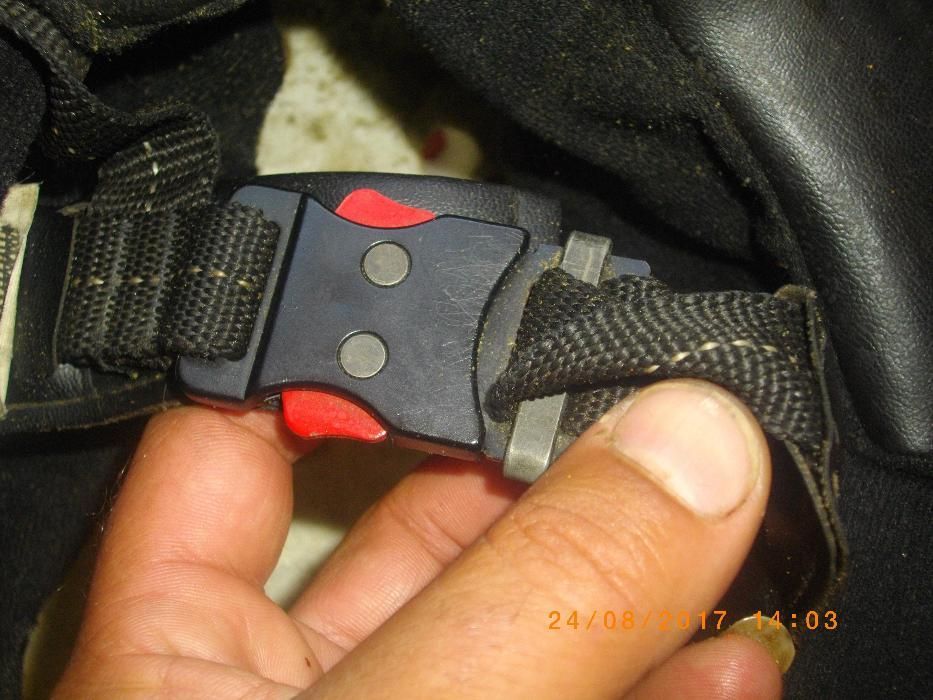 Италианска каска шлем за мотор мотопед скутер Caberg №59-60 Кабърг