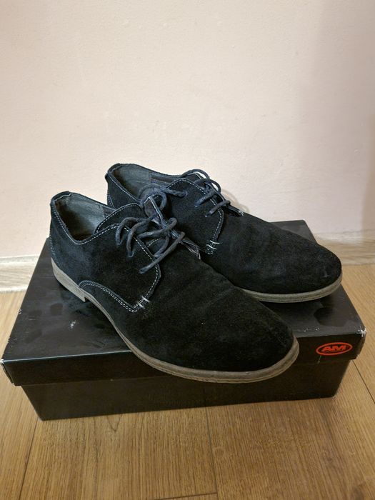 Vănd Costum Bărbați + Pantofi ca nou