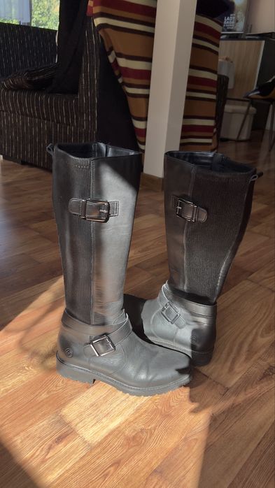 кожени ботуши Remonte, широка горна част с разтягане