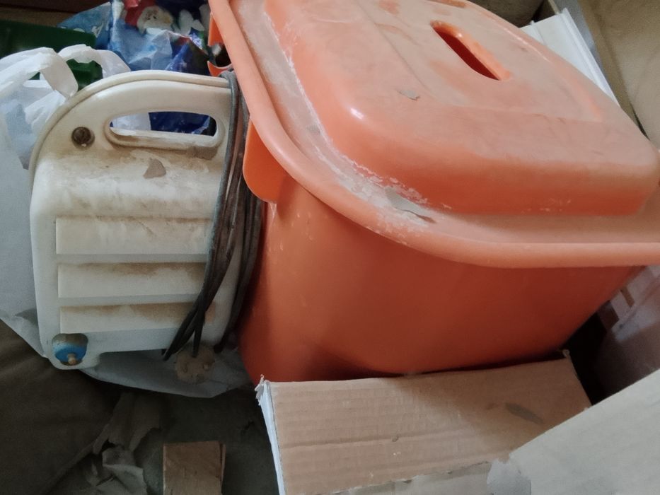 Продам стиральную машину