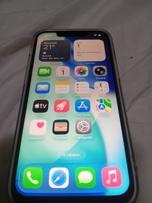 Iphone 13 mini 512 gb plus o mulțime de acesori
