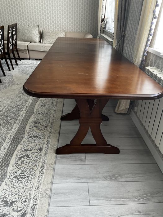 Стол трансформер для гостинной