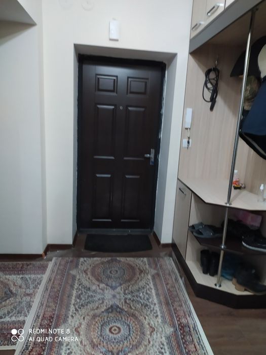 Квартира сотилади