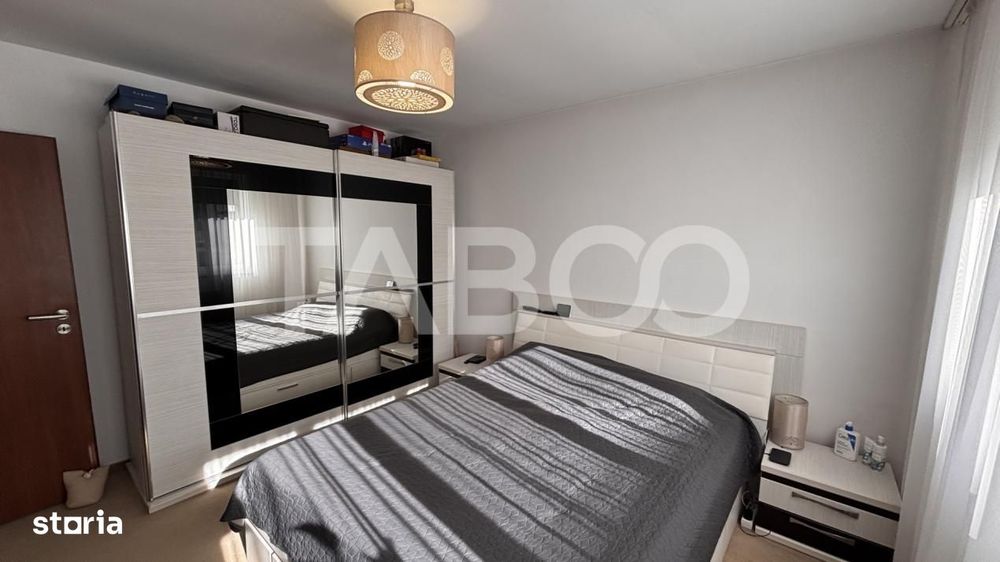Apartament 3 camere de vanzare 65mpu cu loc de parcare