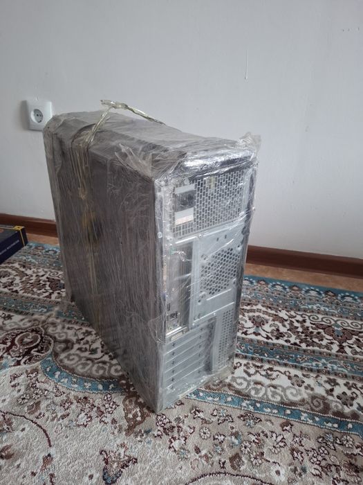 Компьютер процессор