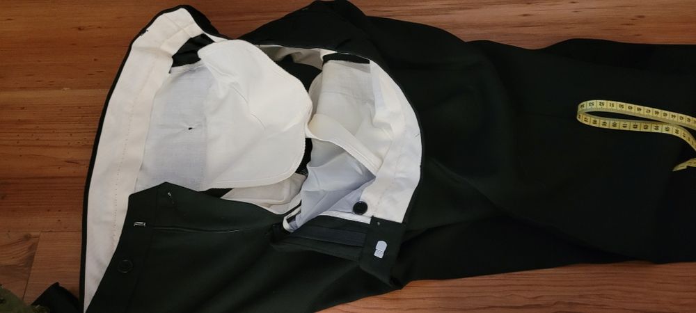 Costum bărbați nou