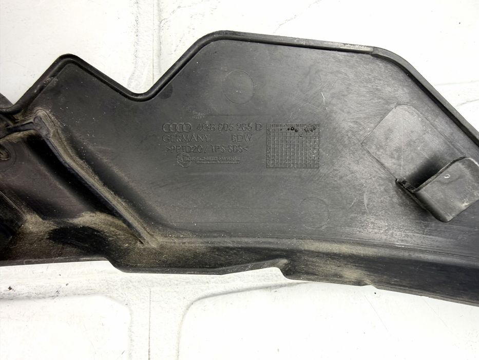 Лайсни капаци фарове AUDI A7 4G 4G8805286D 4G8805285D