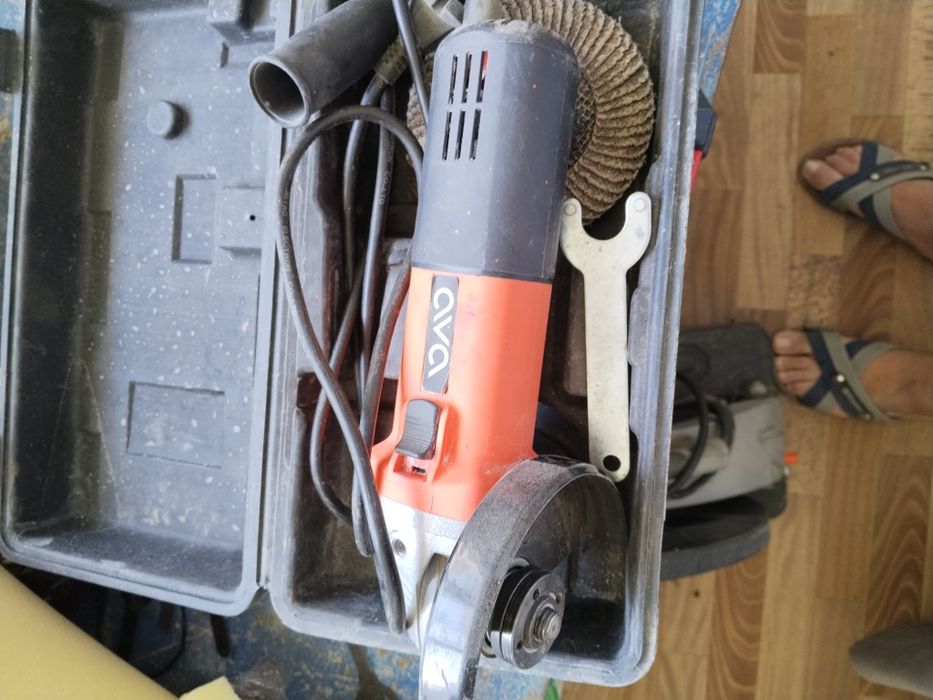 Болгарка AVA 125 и дрель