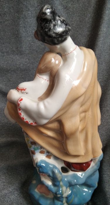 Продам  статуэтки