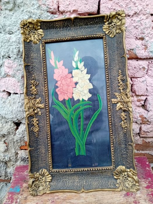 Vând tablouri  de diferite marimi , dimensiuni