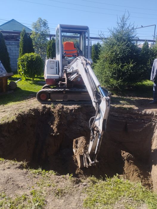 Услуги Мини-экскаватора