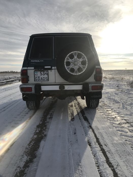 Ниссан патрол сафари