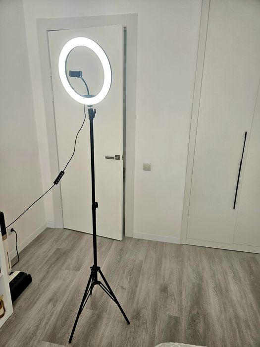 Кольцевая лампа RGB MJ33