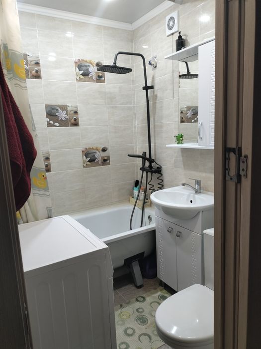 Продам 3х комнатную квартиру 1-50