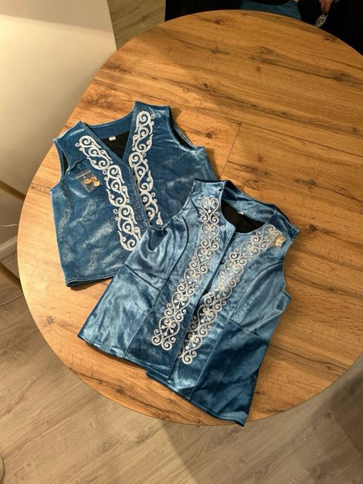 Национальные жилетки девочкам