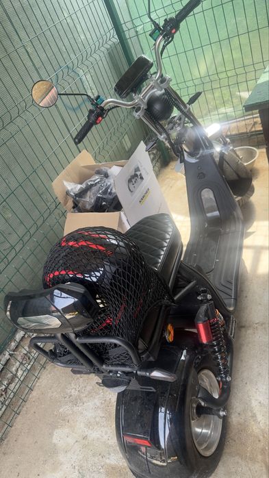 Scuter electric nou schimb trotineta