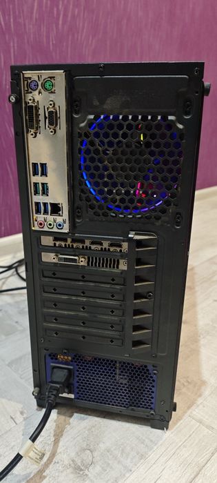 Геймърски компютър