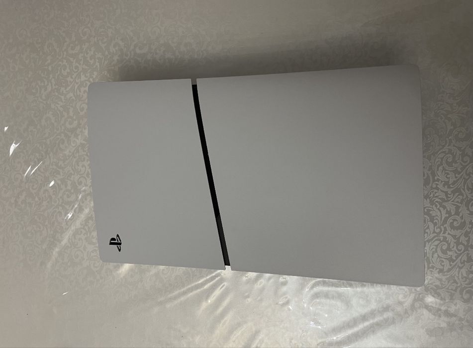 PlayStation 5 Slim 1TB