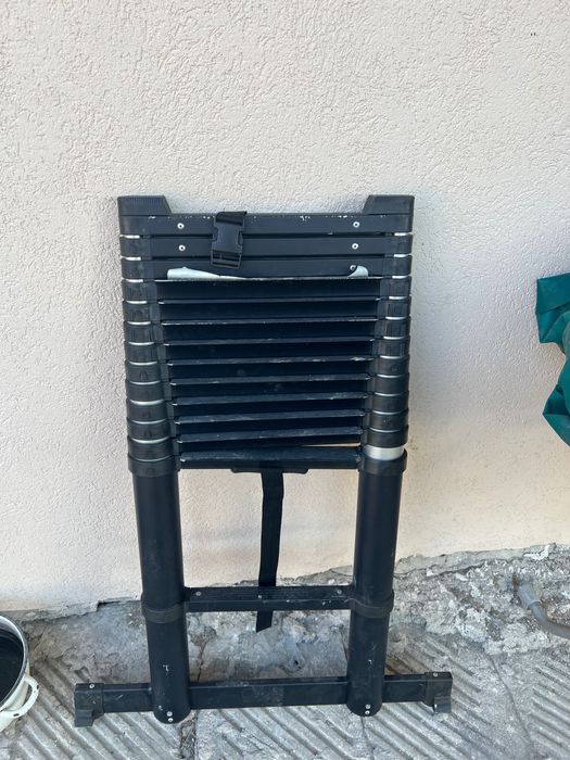 Продавам професионална стълба