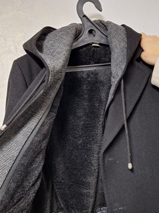 Мужской пальто. Размер:42