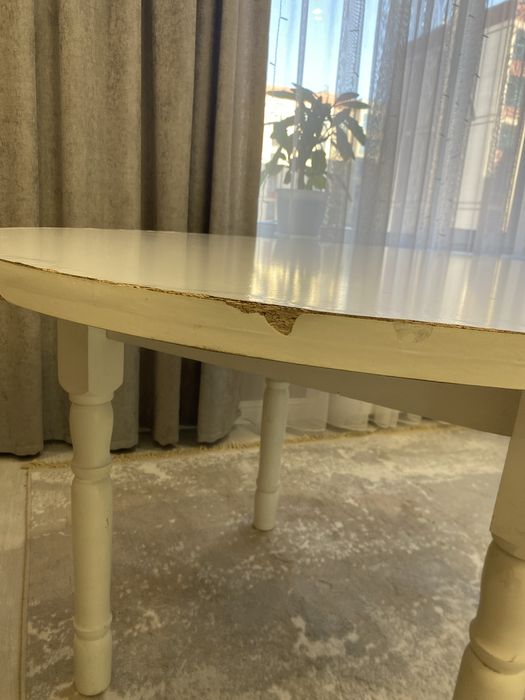 Продаю круглый стол, диаметр 110 см