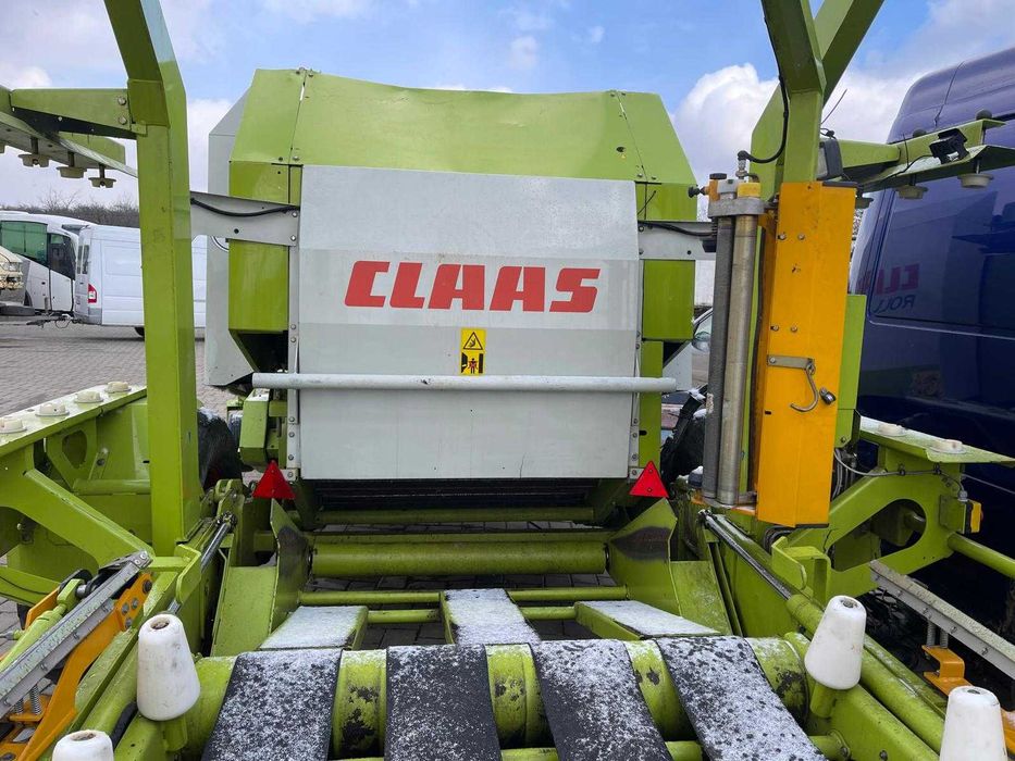Balotiera Claas Rollant 255