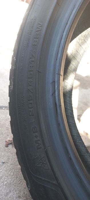 205 45 17 Goodyear Всесезонни Гуми