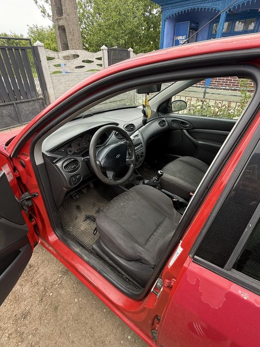 FORD Focus 2002 — imagine 5