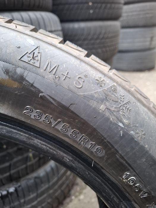 Vând 4 anvelope Suny 235/55R19 de iarna dot 2024 cu uzura de 7 mm