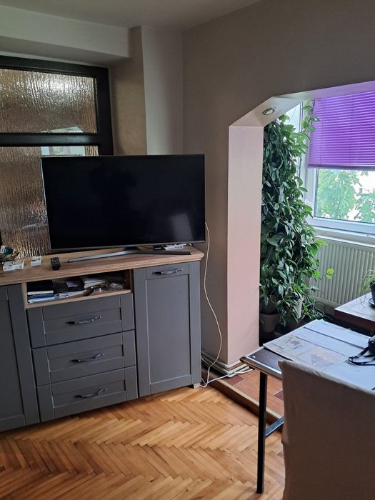 Vand apartament 3 camere decomandat