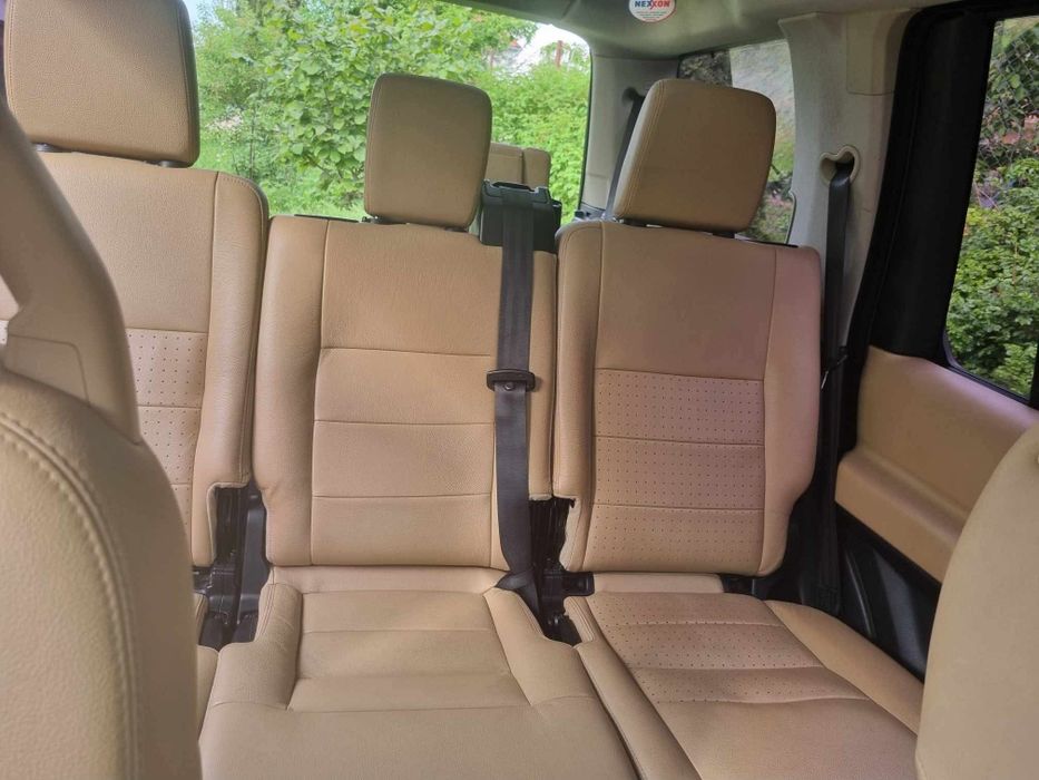 Vând mașină Land ROVER Discovery3