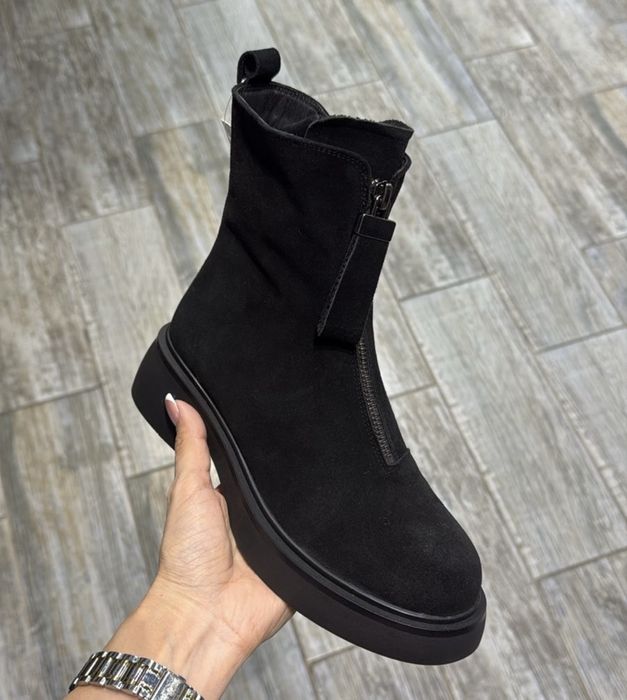 Женские ботинки 34 размера