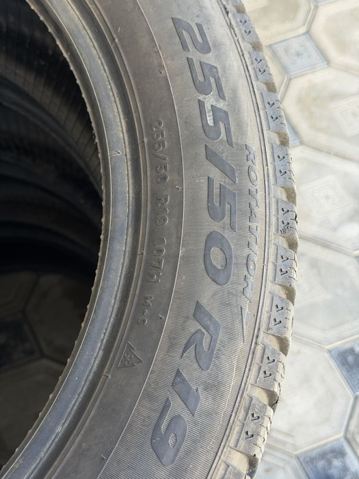 255/50/19 Pirelli комплект зимние шины