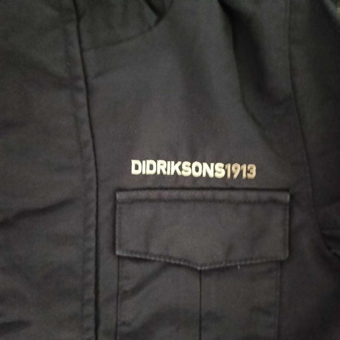 Продавам зимен космонавт за момче