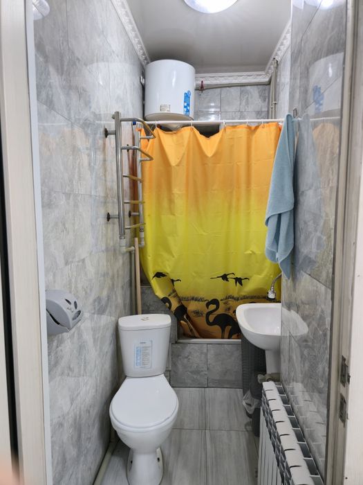 Квартира 2 - 3 комнатная.